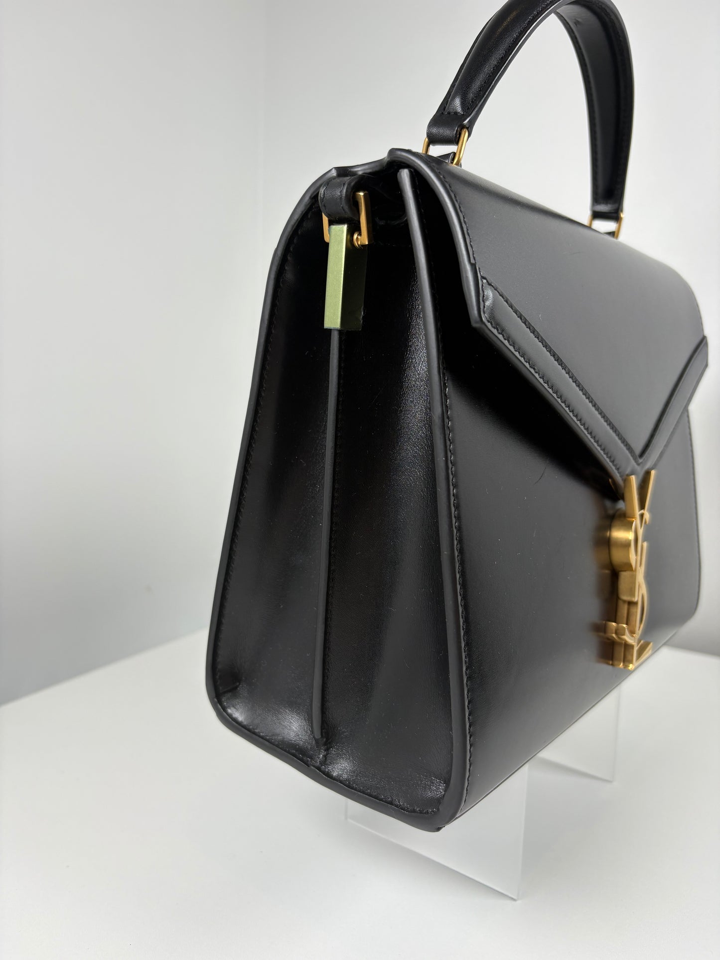 Pre-Owned SAINT LAURENT Cassandra Top Handle Handbag, Black, Medium 1