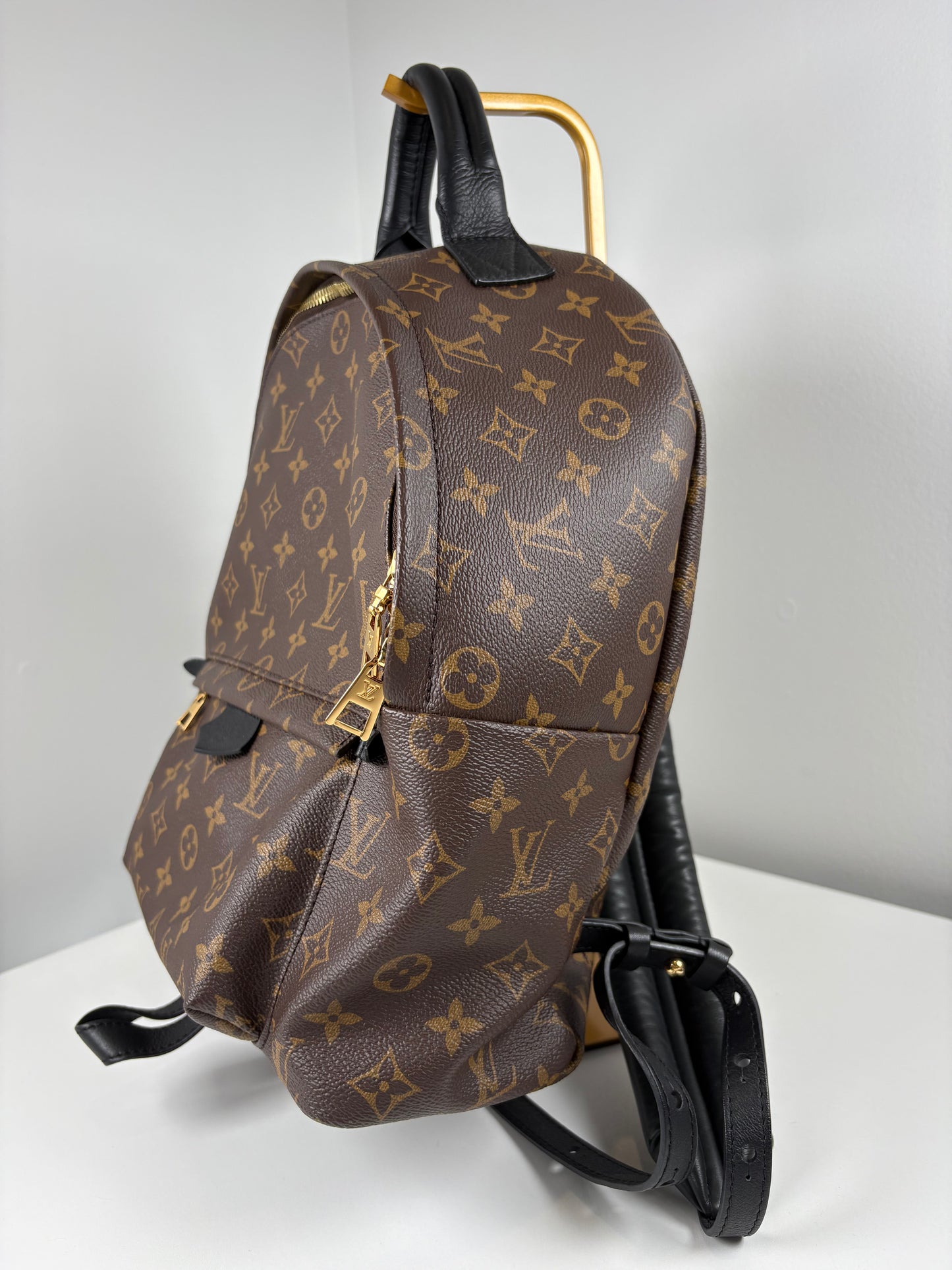Pre-Owned LOUIS VUITTON Palm Springs Backpack, Monogram, MM
