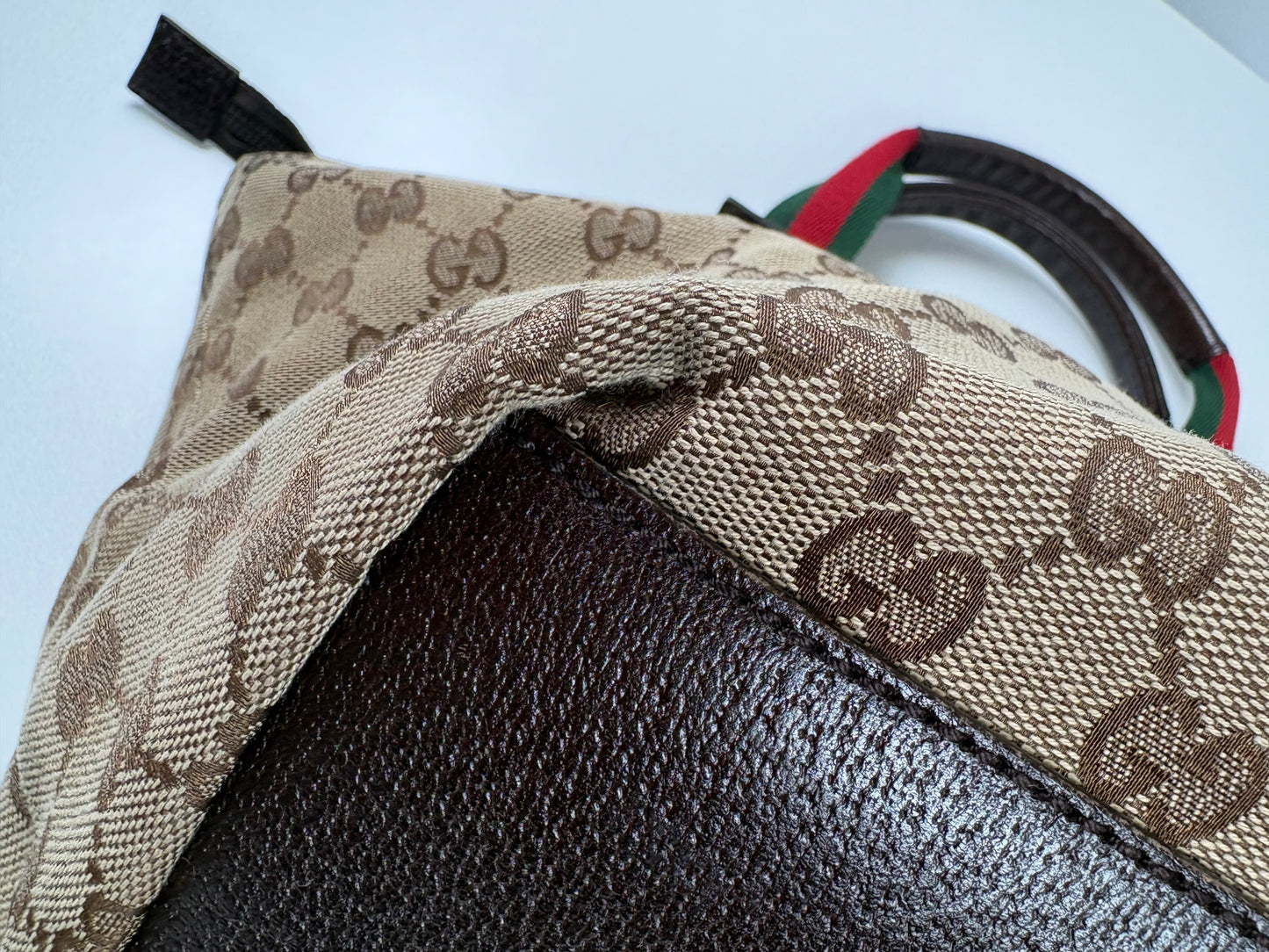 Pre-Owned GUCCI Monogram Web Handle Bucket Tote Handbag