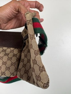 Pre-Owned Gucci GG Monogram Double Pocket Belt Bag