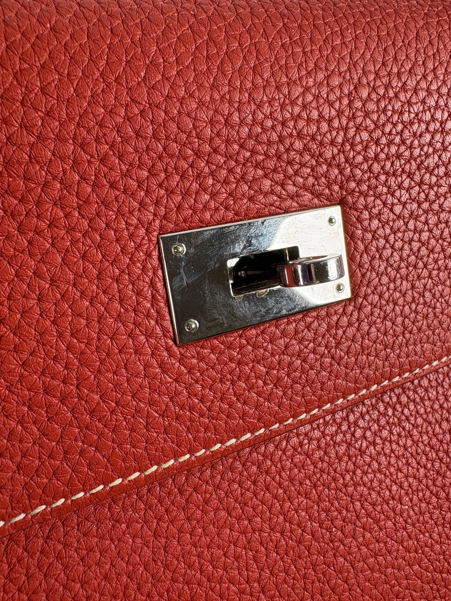 Pre-Owned HERMES Kelly 40 Coral, Clemence Leather Handbag