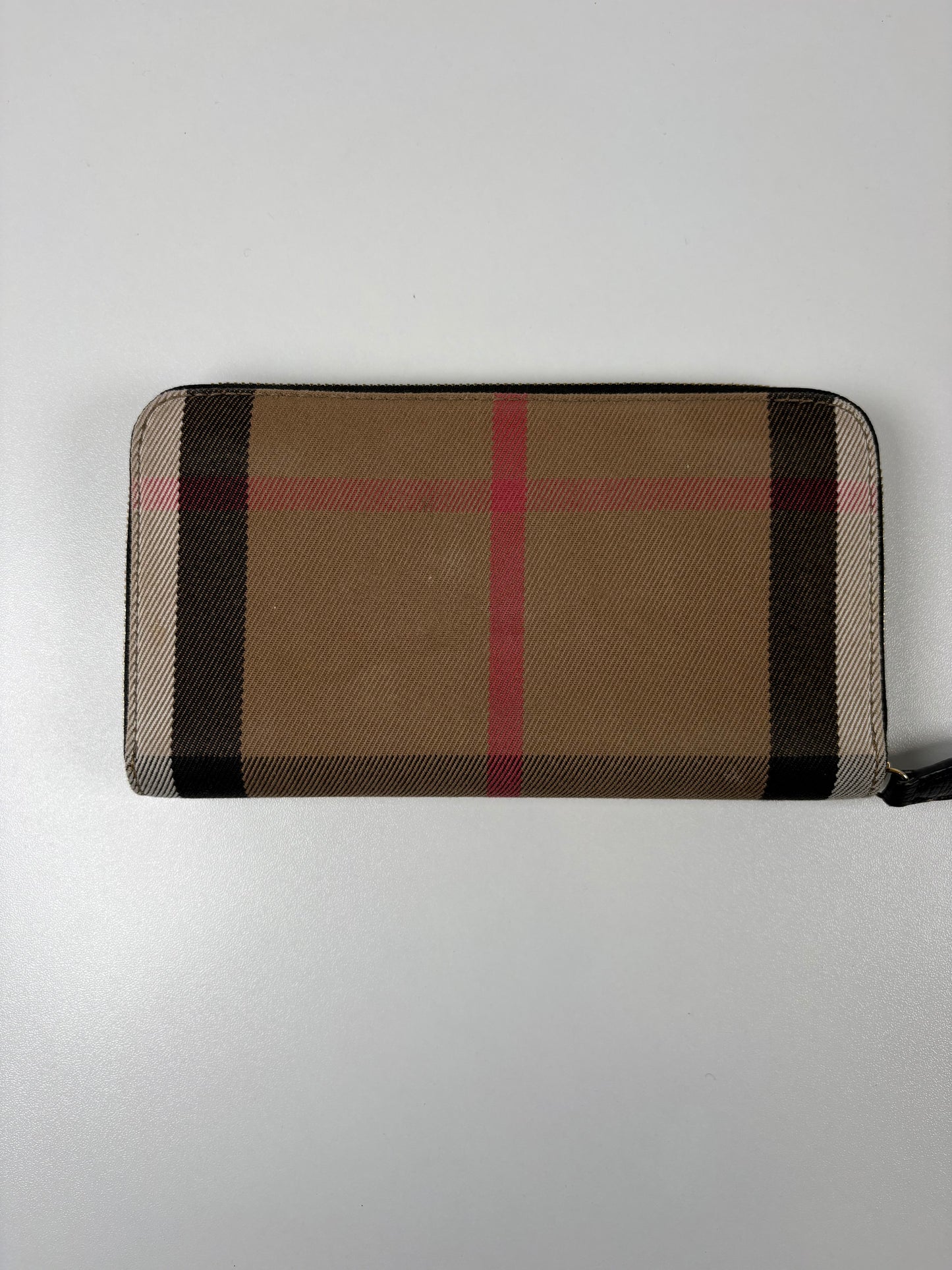 Pre-Owned BURBERRY Derby Continental Zip Around Wallet, Black/Check
