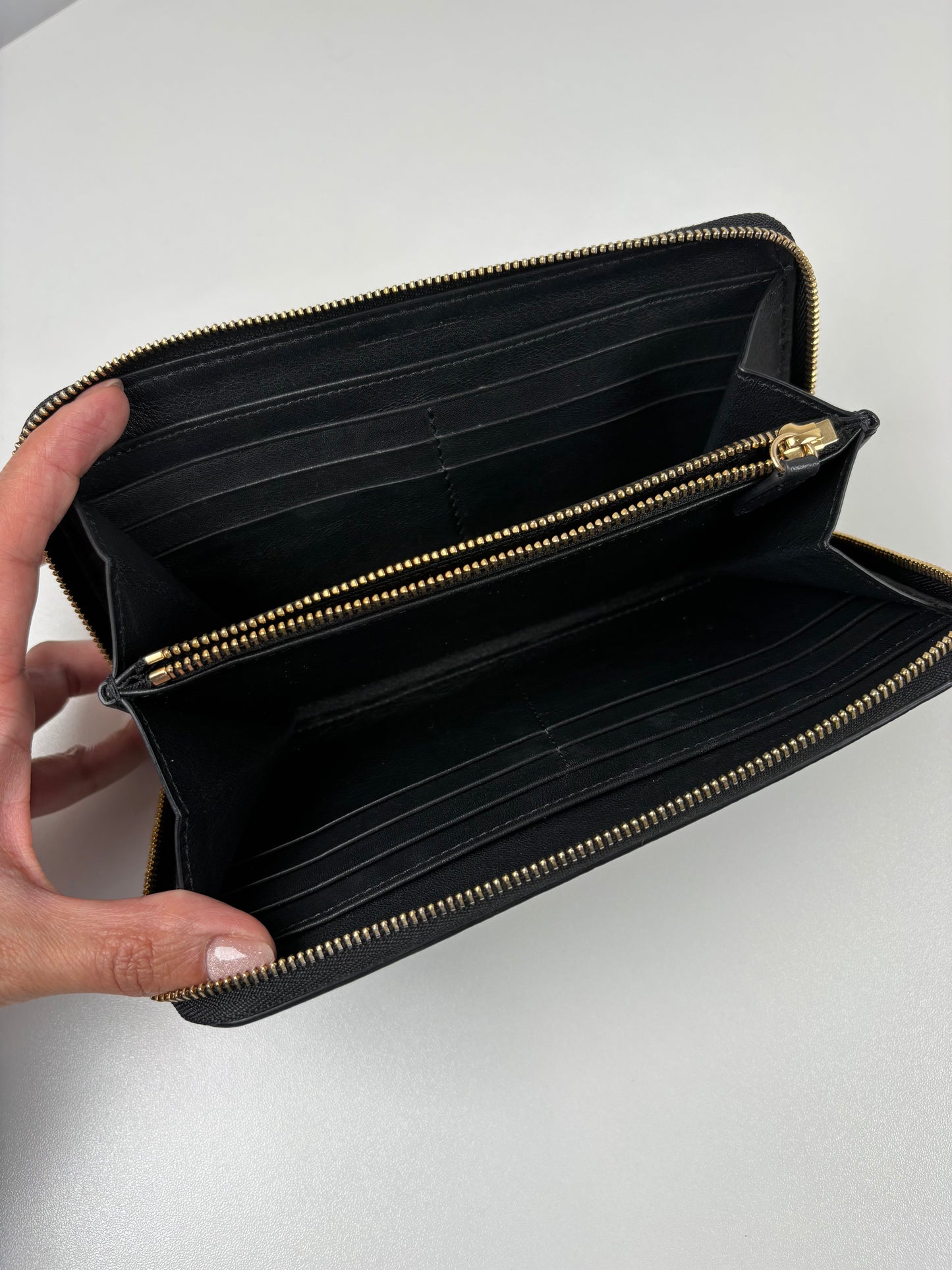 Pre-Owned BURBERRY Derby Continental Zip Around Wallet, Black/Check