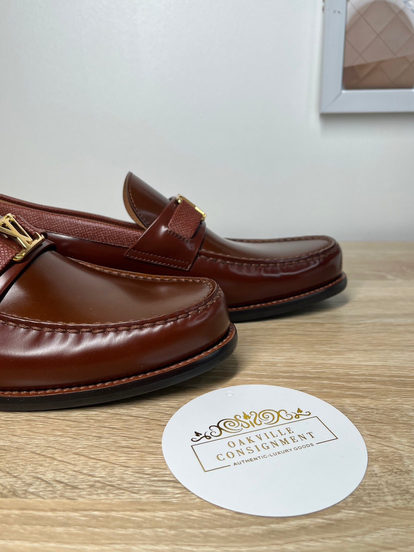 Pre-Owned LOUIS VUITTON Brown Shoes, 7